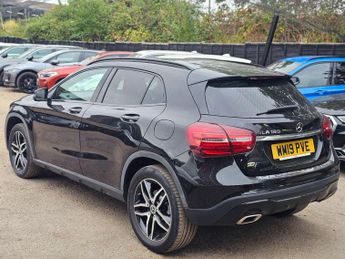 Mercedes-Benz GLA 1.6 GLA180 Urban Edition 7G-DCT Euro 6 (s/s) 5dr