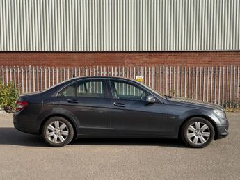 Mercedes-Benz C Class 2.1 C200 CDI BlueEfficiency Executive SE Auto Euro 5 4dr