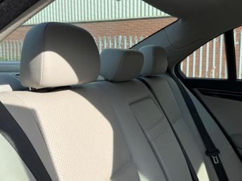 Mercedes-Benz C Class 2.1 C200 CDI BlueEfficiency Executive SE Auto Euro 5 4dr