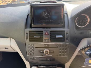 Mercedes-Benz C Class 2.1 C200 CDI BlueEfficiency Executive SE Auto Euro 5 4dr
