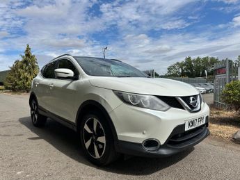 Nissan Qashqai 1.6 dCi N-Connecta XTRON 2WD Euro 6 (s/s) 5dr