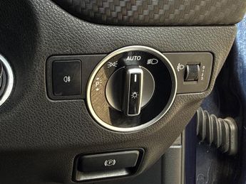 Mercedes-Benz A Class 1.5 A180d AMG Line 7G-DCT Euro 6 (s/s) 5dr