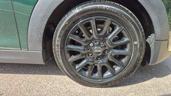 MINI Hatch 1.5 Cooper Auto Euro 6 (s/s) 5dr