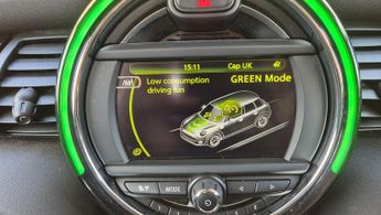 MINI Hatch 1.5 Cooper Auto Euro 6 (s/s) 5dr