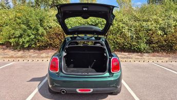 MINI Hatch 1.5 Cooper Auto Euro 6 (s/s) 5dr