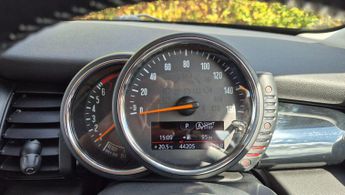 MINI Hatch 1.5 Cooper Auto Euro 6 (s/s) 5dr