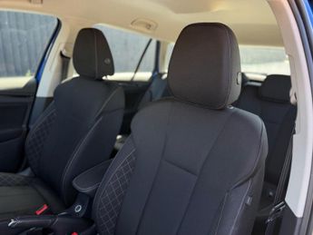 Skoda Kamiq 1.0 TSI SE DSG Euro 6 (s/s) 5dr