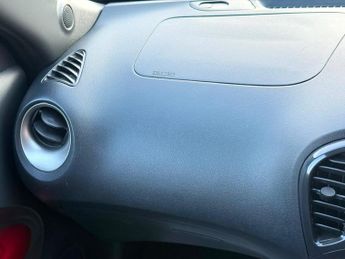 Nissan Juke 1.6 Acenta Premium Euro 5 5dr
