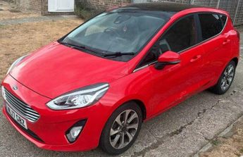 Ford Fiesta 1.0T EcoBoost Titanium Euro 6 (s/s) 5dr