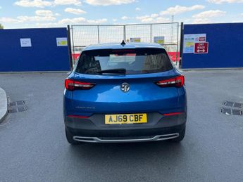 Vauxhall Grandland X 1.2 Turbo Elite Nav Auto Euro 6 (s/s) 5dr