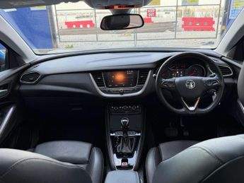 Vauxhall Grandland X 1.2 Turbo Elite Nav Auto Euro 6 (s/s) 5dr