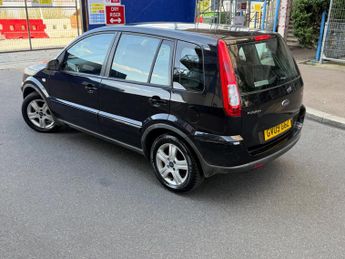Ford Fusion 1.6 Zetec 5dr