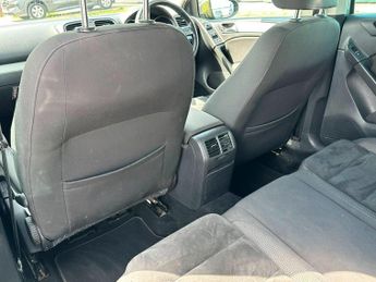 Volkswagen Golf 2.0 TDI BlueMotion Tech GT Euro 5 (s/s) 5dr
