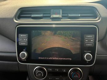 Nissan Leaf 39kWh Acenta Auto 5dr