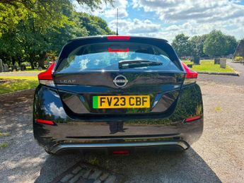 Nissan Leaf 39kWh Acenta Auto 5dr