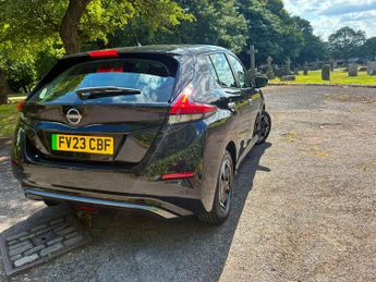 Nissan Leaf 39kWh Acenta Auto 5dr