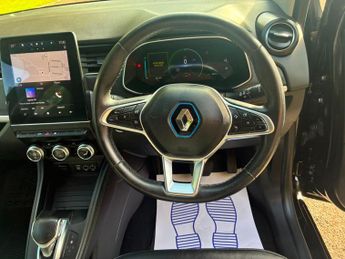 Renault Zoe R135 52kWh GT Line Auto 5dr (i)