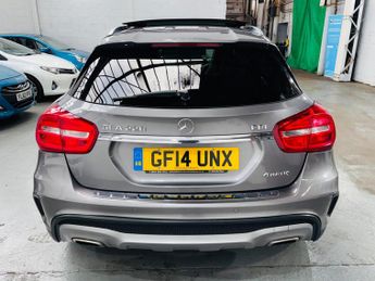 Mercedes-Benz GLA 2.1 GLA220 CDI AMG Line 7G-DCT 4MATIC Euro 6 (s/s) 5dr