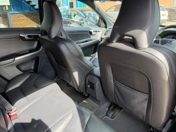 Volvo XC60 2.4 D5 R-Design Lux Nav Auto AWD Euro 6 (s/s) 5dr