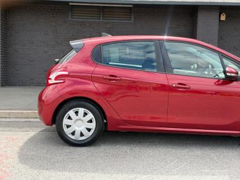 Peugeot 208 1.4 e-HDi Access+ EGC Euro 5 (s/s) 5dr