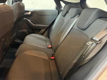 Ford Puma 1.0T EcoBoost MHEV Titanium DCT Euro 6 (s/s) 5dr