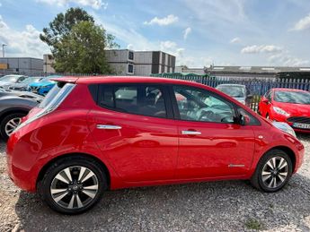 Nissan Leaf 24kWh Tekna Auto 5dr