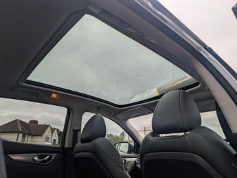 Nissan Qashqai 1.3 DIG-T Tekna DCT Auto Euro 6 (s/s) 5dr