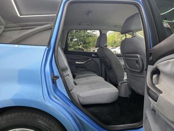 Ford C-Max 2.0 Zetec 5dr