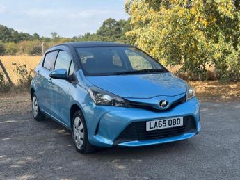Toyota Yaris Toyota Yaris 1.0 VVT-I Automatic 5 Door