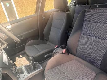 Vauxhall Astra 1.6i 16v SXi 5dr