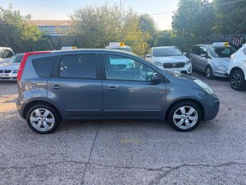 Nissan Note 1.6 16V Tekna Auto Euro 4 5dr
