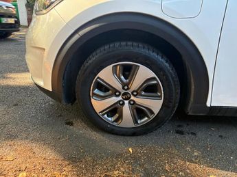 Kia Niro 1.6 GDi 8.9kWh 3 DCT Euro 6 (s/s) 5dr