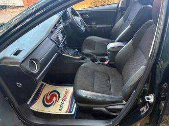 Toyota Auris 1.8 VVT-h Excel CVT Euro 5 (s/s) 5dr