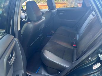 Toyota Auris 1.8 VVT-h Excel CVT Euro 5 (s/s) 5dr