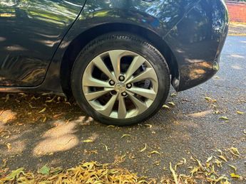 Toyota Auris 1.8 VVT-h Excel CVT Euro 5 (s/s) 5dr