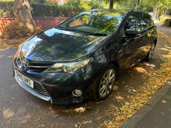 Toyota Auris 1.8 VVT-h Excel CVT Euro 5 (s/s) 5dr