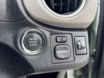 Toyota Yaris 1.33 Dual VVT-i T Spirit Multidrive S Euro 5 5dr