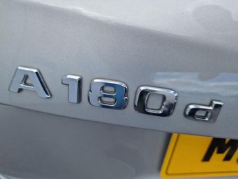 Mercedes-Benz A Class 1.5 A180d Sport (Premium) 7G-DCT Euro 6 (s/s) 5dr