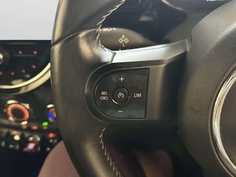 MINI Hatch 1.5 Cooper Sport Hatchback 3dr Petrol Manual Euro 6 (s/s) (136 p