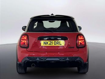 MINI Hatch 1.5 Cooper Sport Hatchback 3dr Petrol Manual Euro 6 (s/s) (136 p