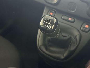 Fiat Panda 1.0 MHEV Easy Hatchback 5dr Petrol Manual Euro 6 (s/s) (70 bhp)