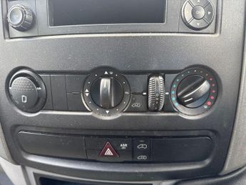 Mercedes-Benz Sprinter 2.1 411 CDi RWD L3 4dr