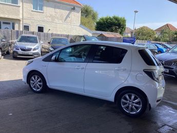 Toyota Yaris 1.5 VVT-h Icon Plus CVT Euro 5 5dr