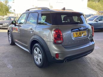 MINI Countryman 2.0 Cooper D Auto ALL4 Euro 6 (s/s) 5dr