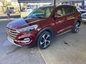 Hyundai TUCSON 2.0 CRDi Premium Auto 4WD Euro 6 5dr