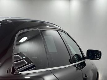 Volvo XC60 2.4 D5 R-Design Lux Nav Auto AWD Euro 6 (s/s) 5dr