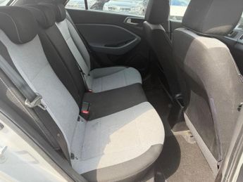 Hyundai i20 1.2 Blue Drive SE Euro 6 (s/s) 5dr