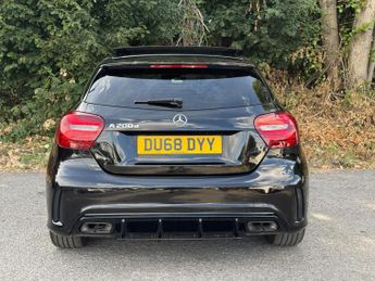 Mercedes-Benz A Class 2.1 A200d AMG Line (Premium Plus) 7G-DCT Euro 6 (s/s) 5dr