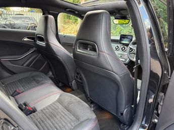 Mercedes-Benz A Class 2.1 A200d AMG Line (Premium Plus) 7G-DCT Euro 6 (s/s) 5dr