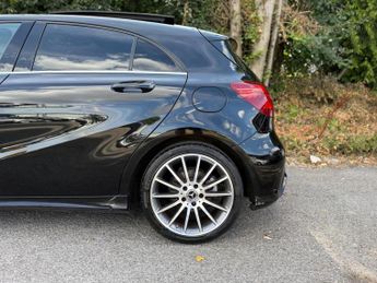 Mercedes-Benz A Class 2.1 A200d AMG Line (Premium Plus) 7G-DCT Euro 6 (s/s) 5dr